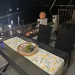 Peraiarooms * Peraía