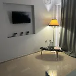 Peraiarooms * Peraía