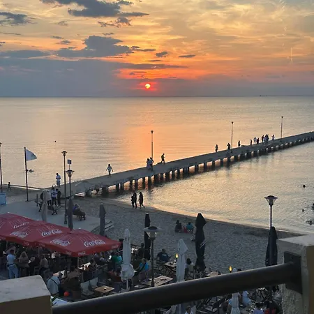 Peraiarooms * Peraía