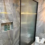 Appartement Peraiarooms Peraía